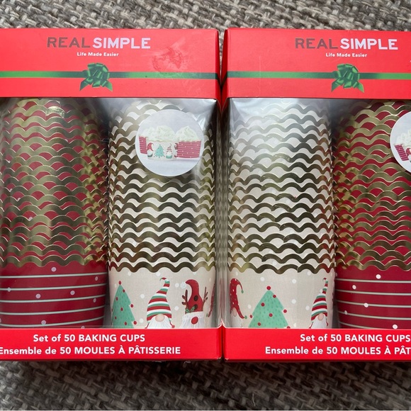 Real simple Christmas baking dessert cups 50 box holiday festive gnome cupcake - Picture 2 of 5